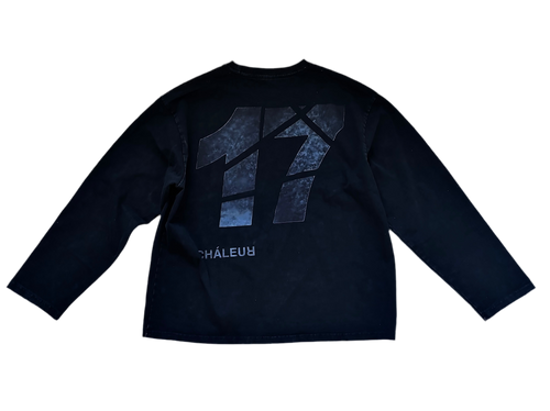 “17” tee